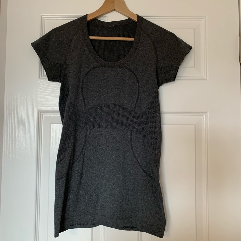 Lululemon Swiftly short sleeve